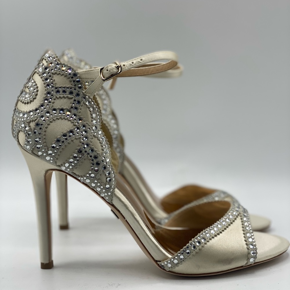 Badgley Mischka Roxy Ankle Strap
Evening‎ Shoe